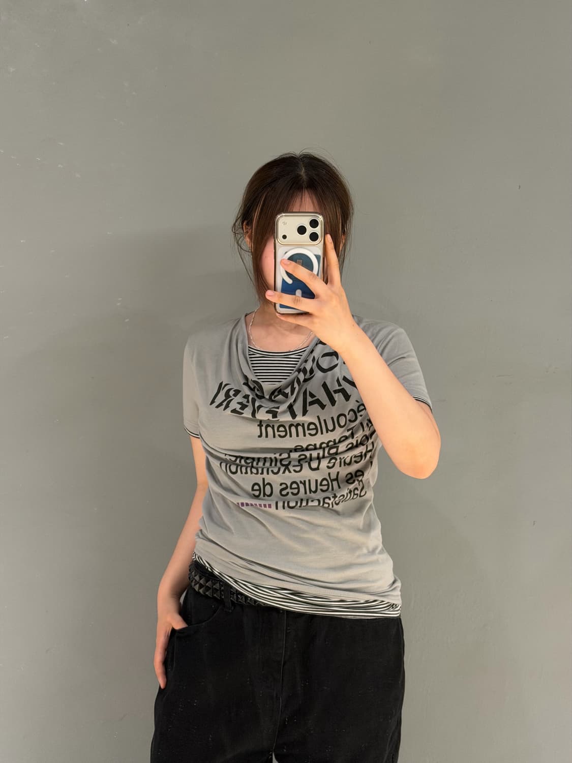 stripe layered lettering drape top 상품이미지2