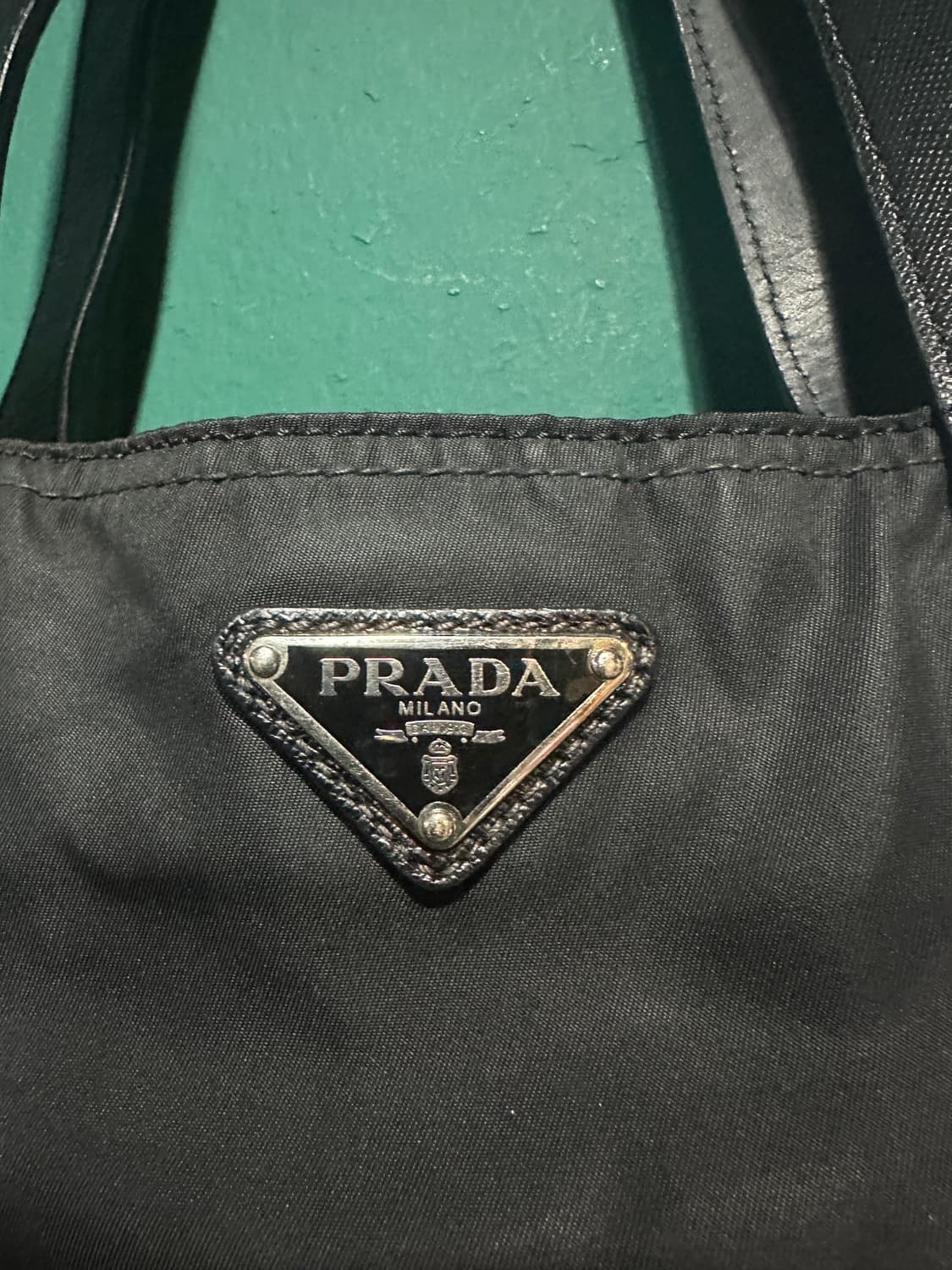 프라다 나일론 숄더백 상품이미지2