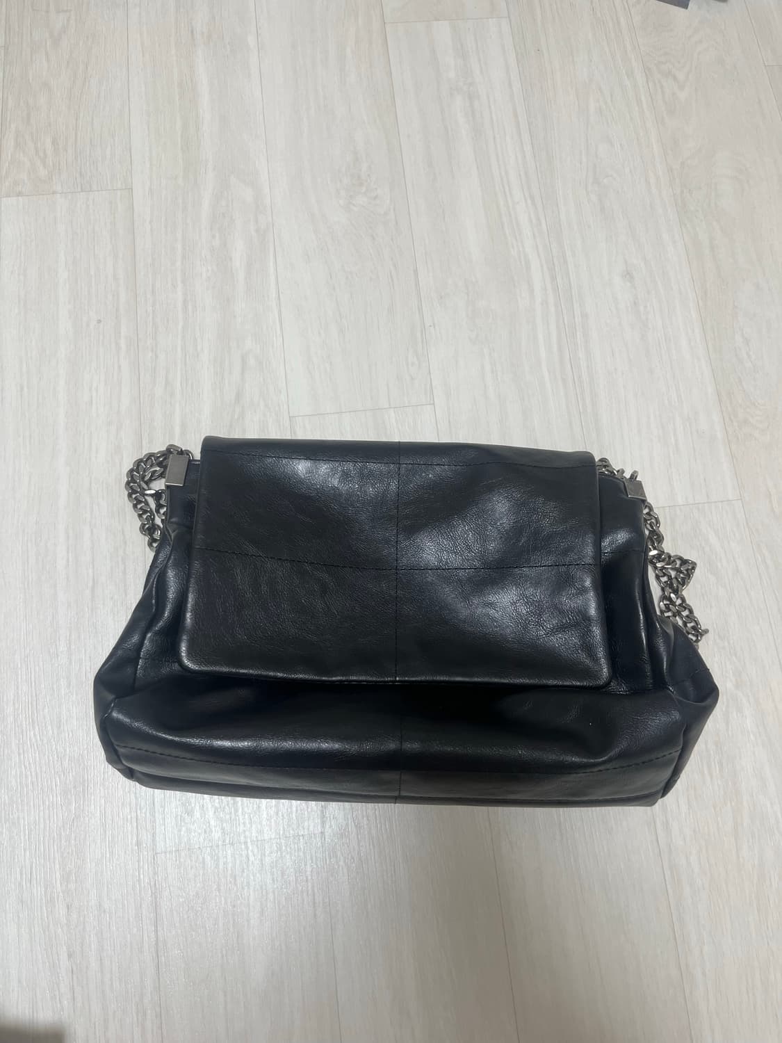 딥파워 자라 여성가방 락 플랩 숄더백 블랙  상품이미지1