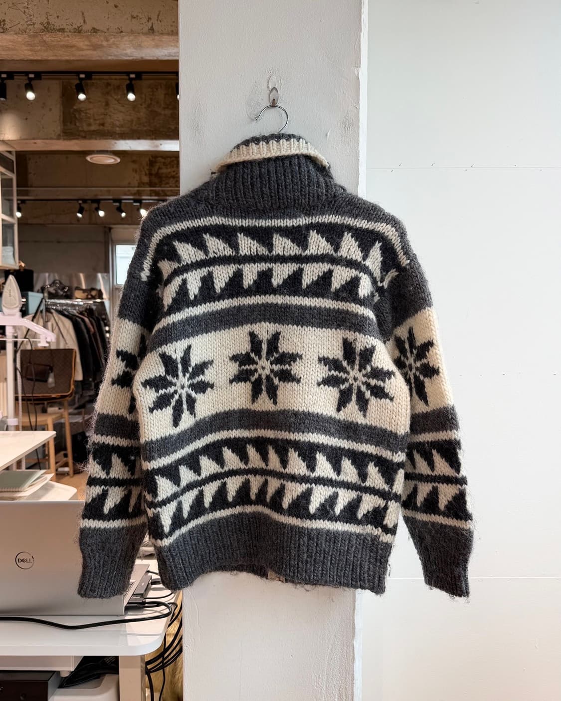 퍼스트 다운 그레이 헤비 울 코위찬 니트 가디건  상품이미지7