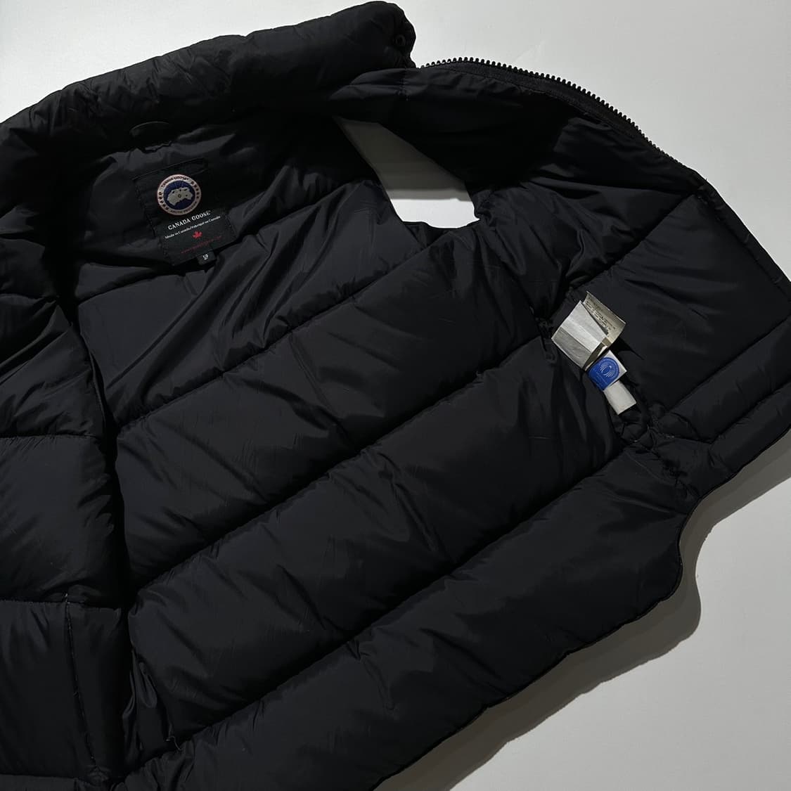 캐나다구스 다운 패딩 베스트 상품이미지6