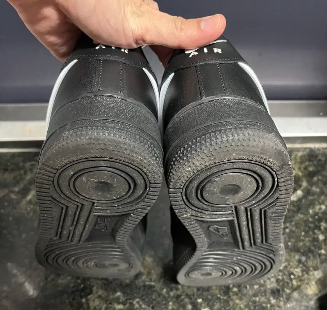 나이키 에어포스1 로우 검흰 (285mm) 상품이미지5