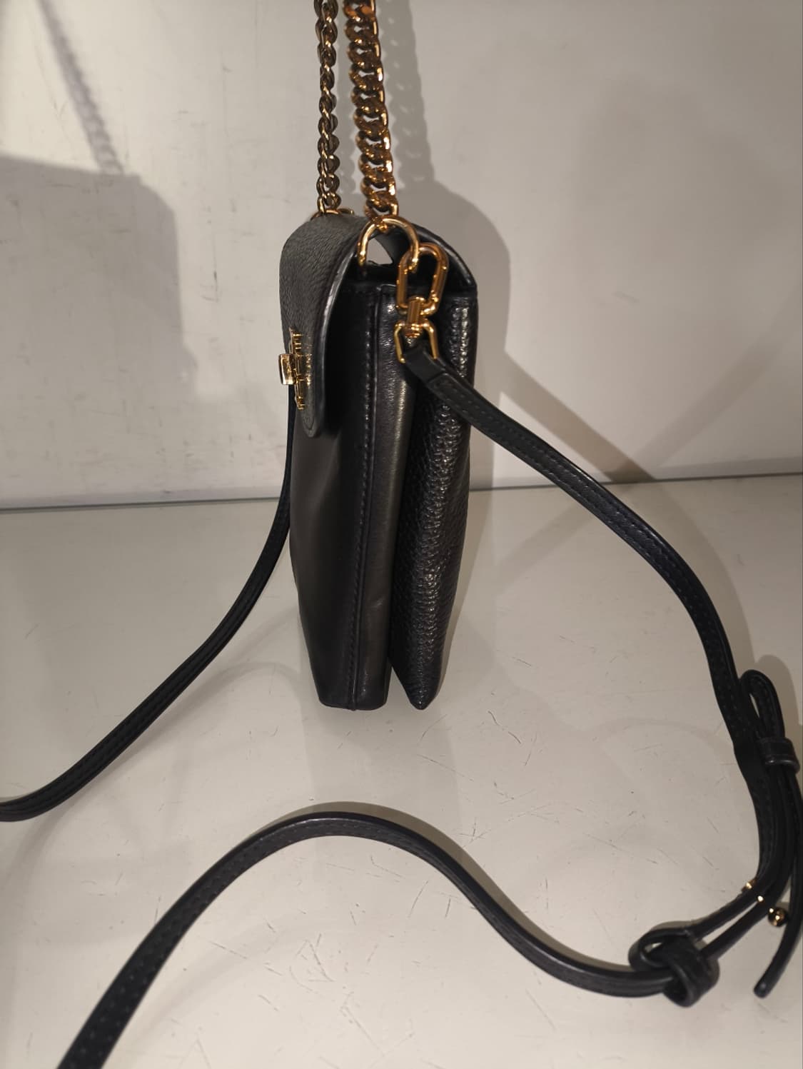 토리버치 폰 크로스바디 미니 크로스백 상품이미지3