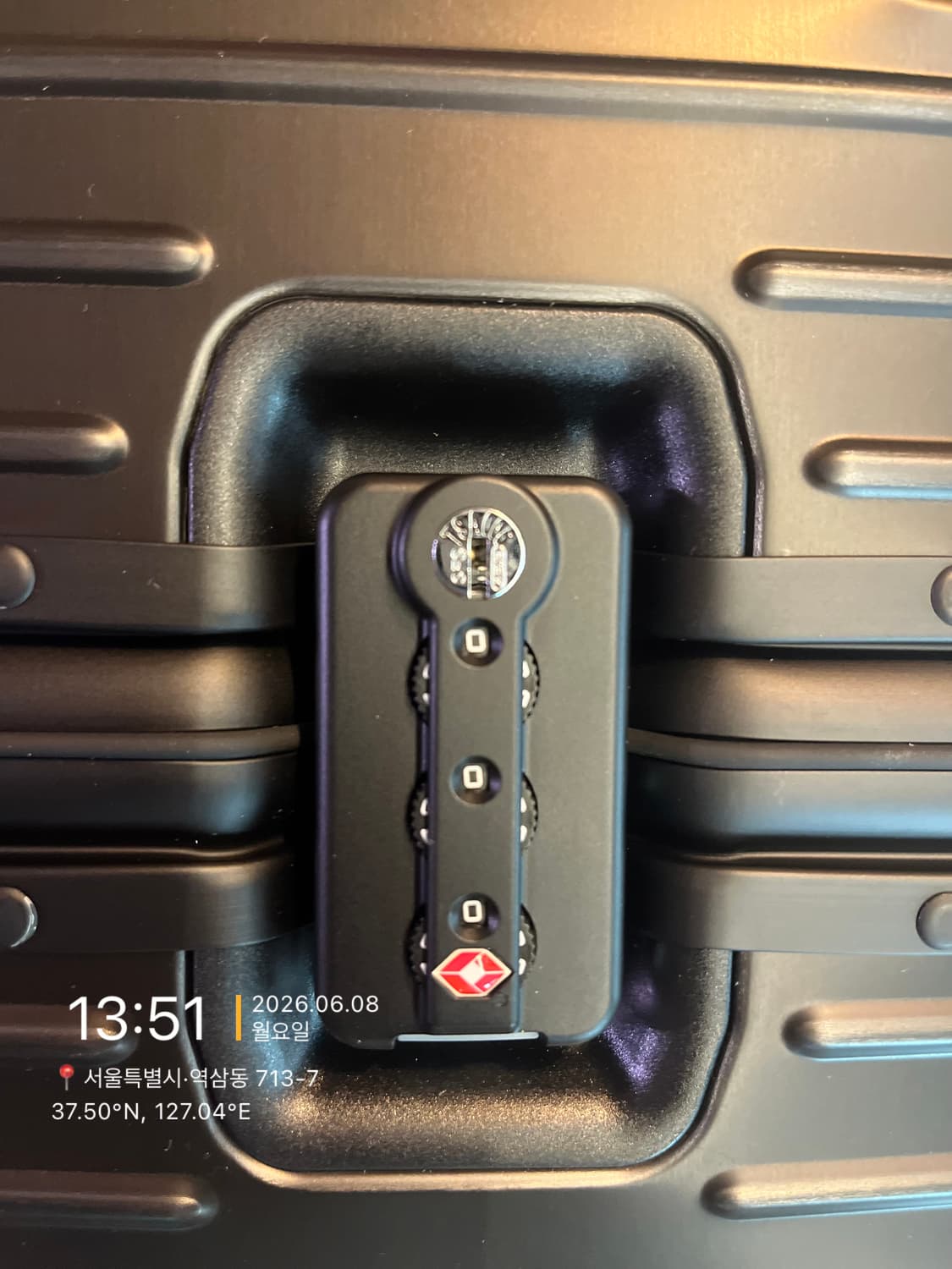 Rimowa Topas Stealth 77 e-tag 미사용 상품이미지8