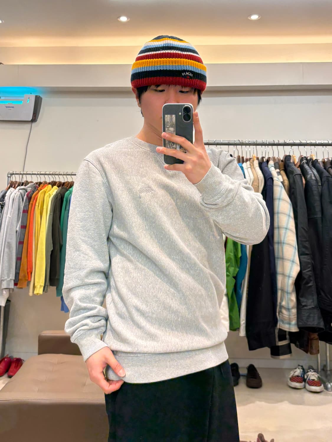 스투시 베이직 로고 맨투맨 상품이미지9