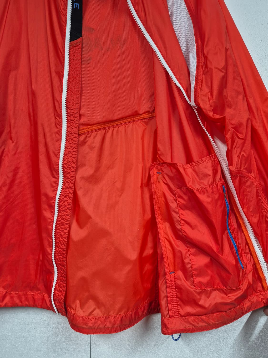 와이드앵글 경량 바람막이 자켓 상품이미지4