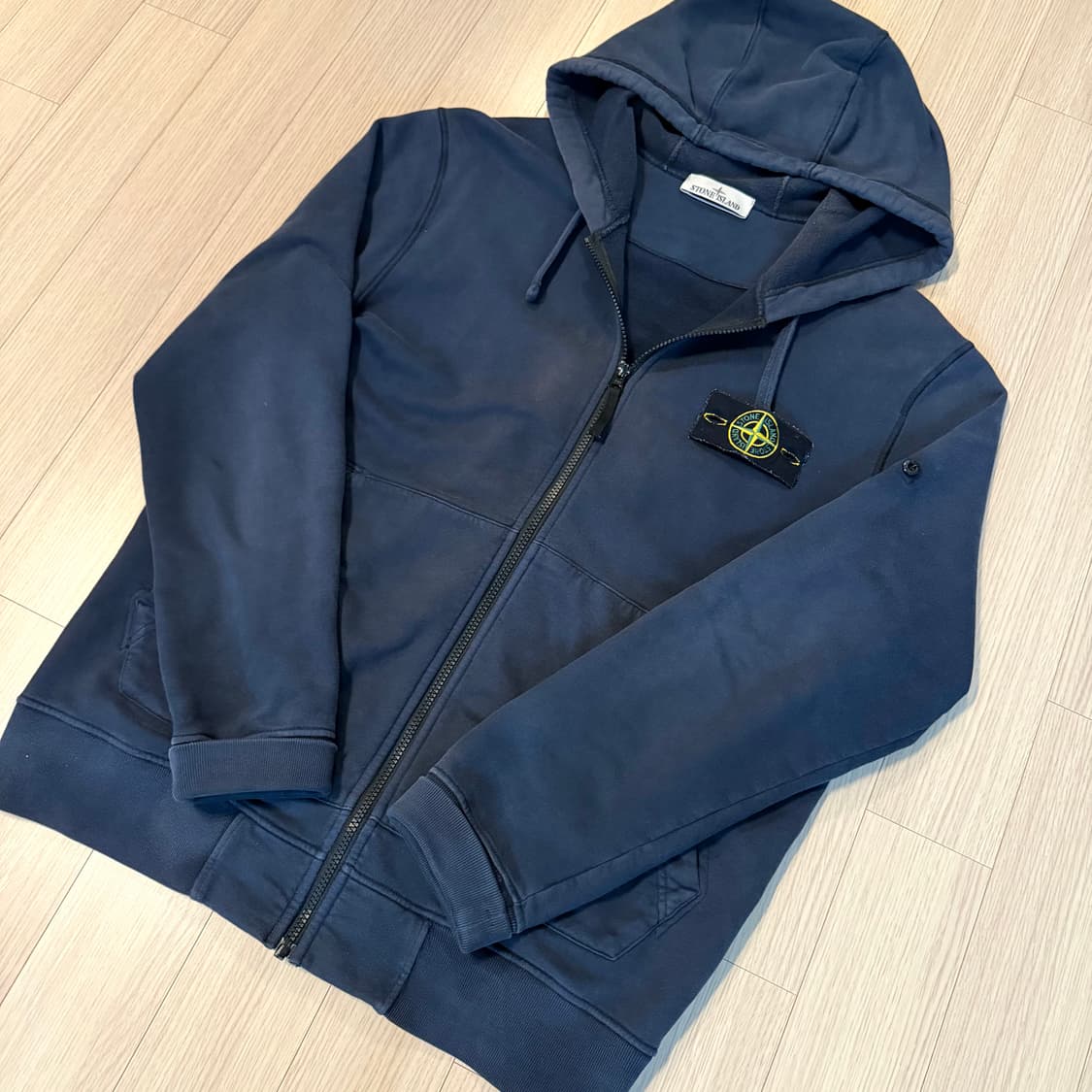 {당일발송/신형탭} 스톤아일랜드 후드집업 네이비 XL 상품이미지2