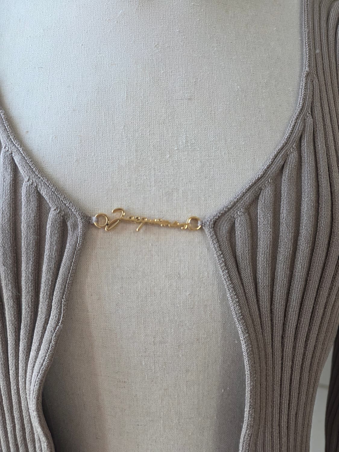 정품 자크뮈스 프랄루 가디건 상품이미지7