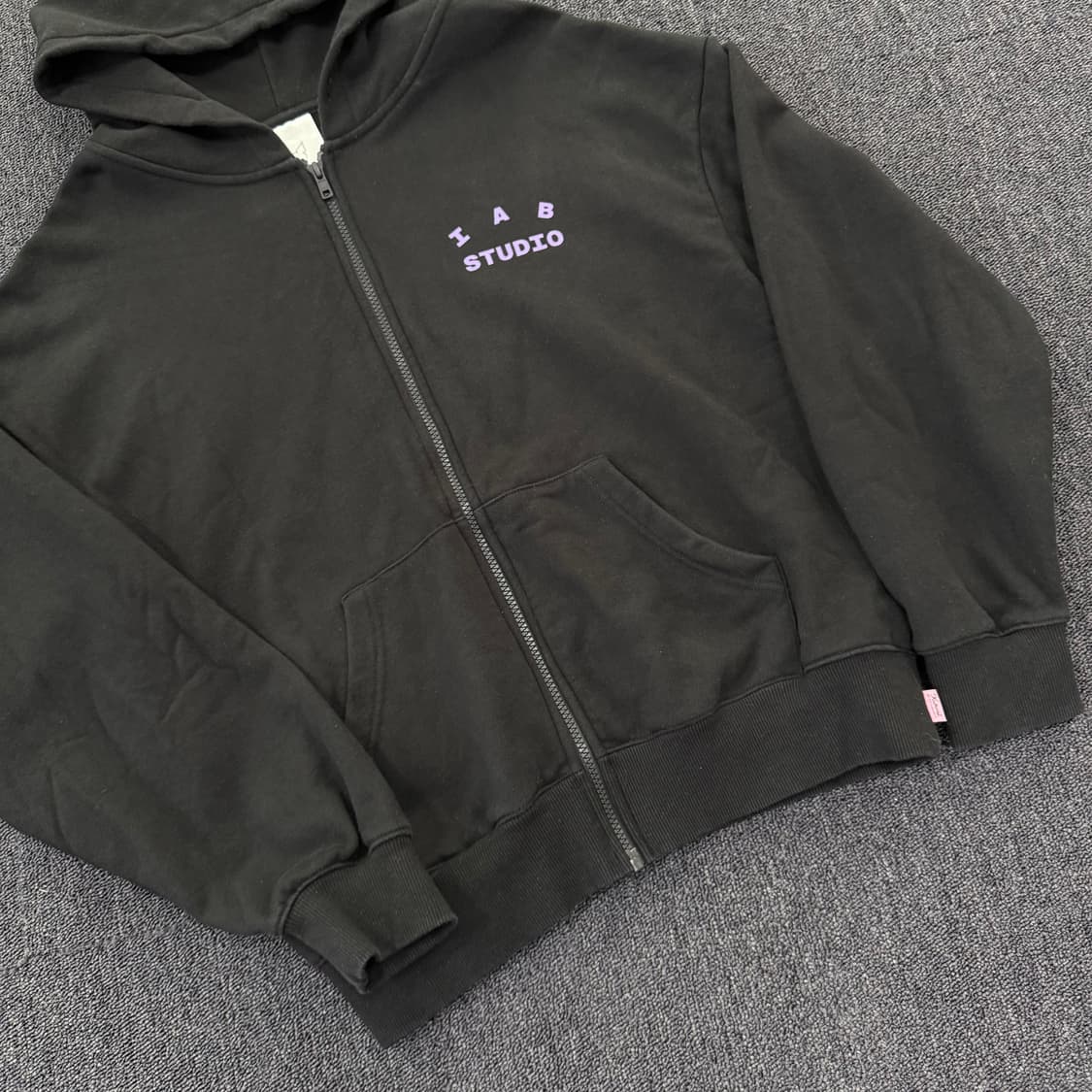 아이앱스튜디오 쿠로미 콜라보 후드집업  상품이미지6