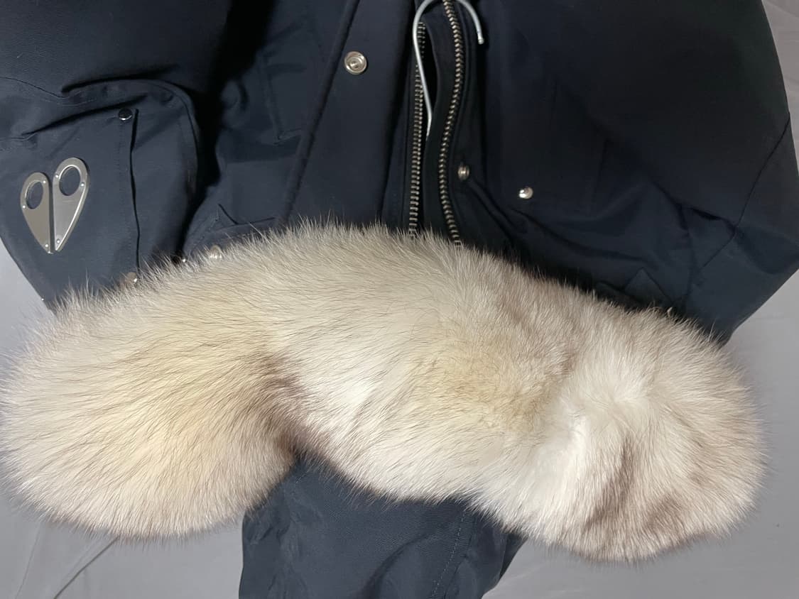 무스너클 쓰리쿼터 화이트 퍼 M사이즈 네이비 (ss급) 상품이미지5