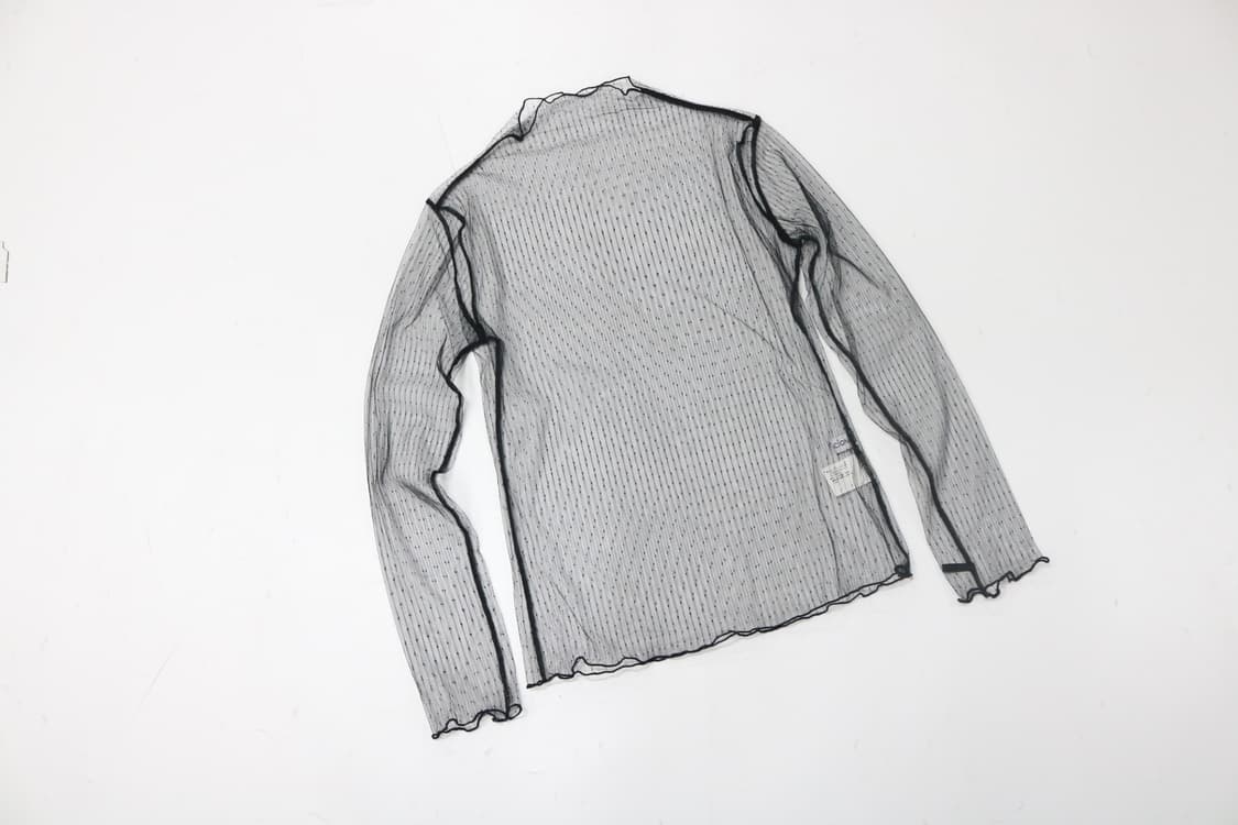 블랙 레이스 프릴 콩단추 골지 슬리브리스 상품이미지3