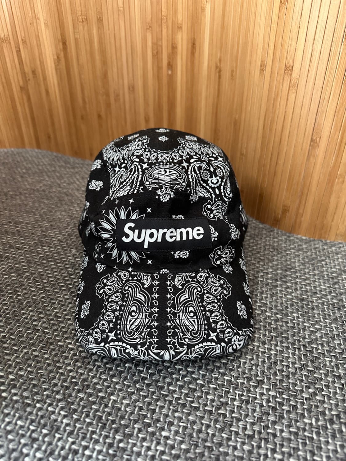 슈프림 페이즐리 반다나 캠프캡 상품이미지1