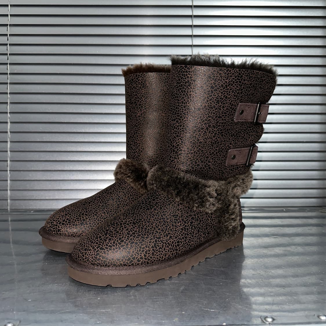 00s 어그 시어링 버클 부츠 상품이미지3