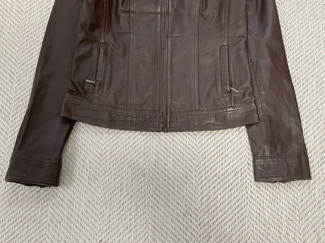 언타이틀드 소프트 양가죽 미니멀 집업 자켓 J03510 상품이미지2