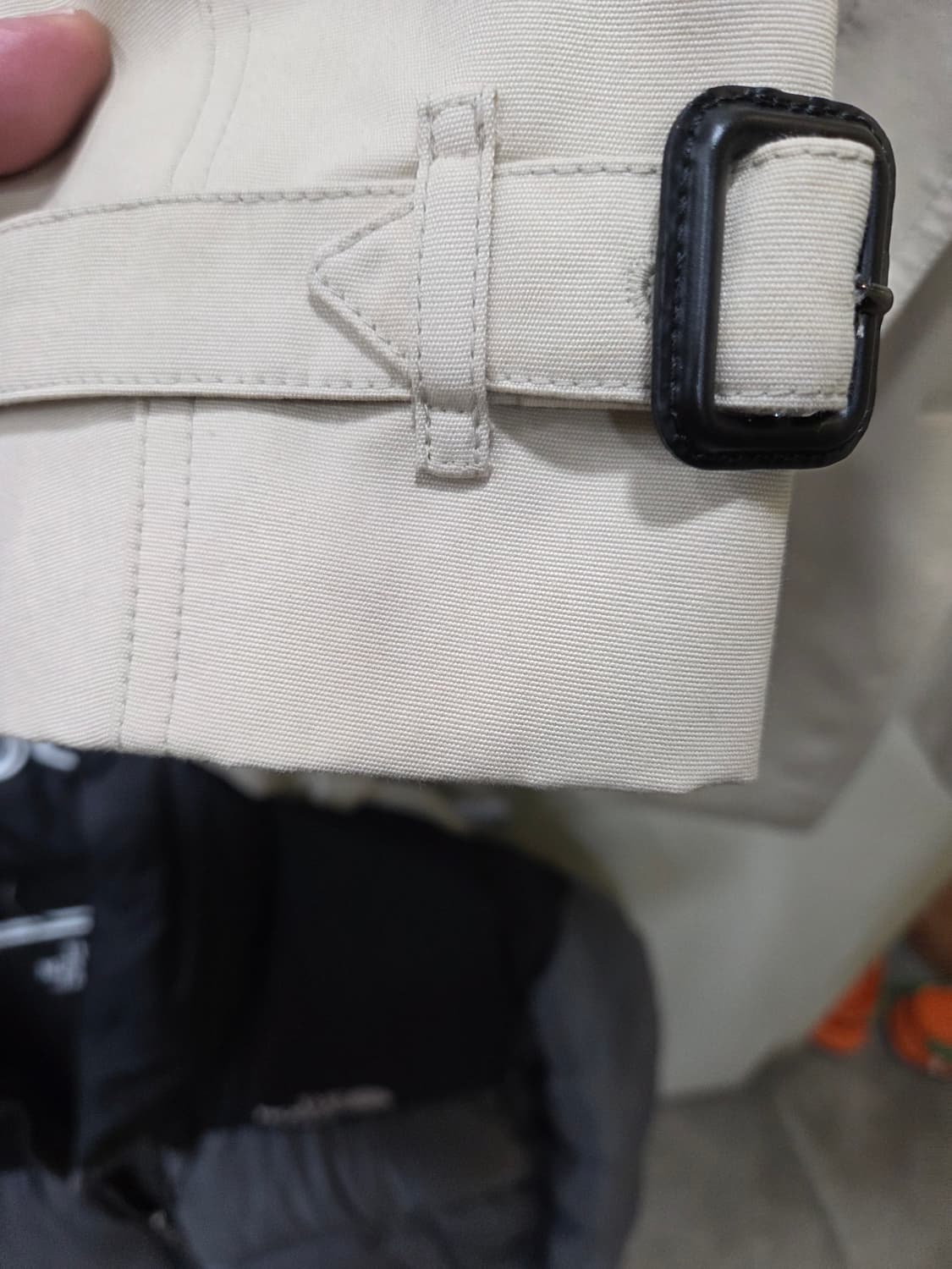 버버리 런던 트랜치 하프 코트 상품이미지4