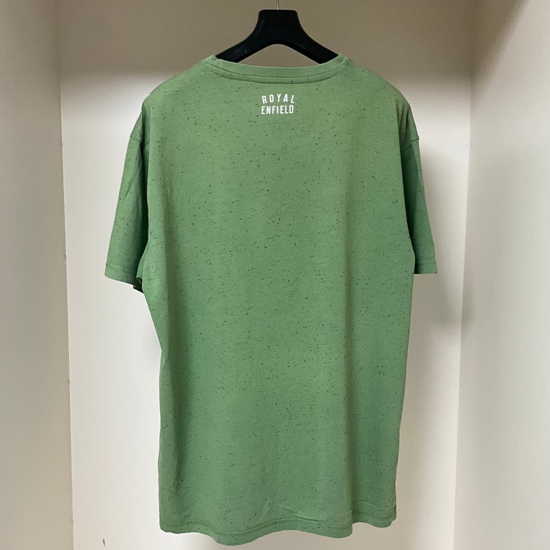 [ROYAL ENFIELD] Speckle Graphic T-Shirt 상품이미지4