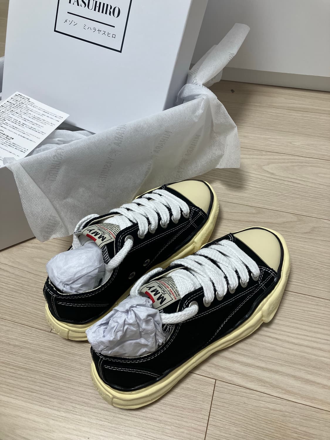 메종 미하라 야스히로 피터슨 VL OG솔 캔버스 로우탑스니커즈 블랙 38 상품이미지1