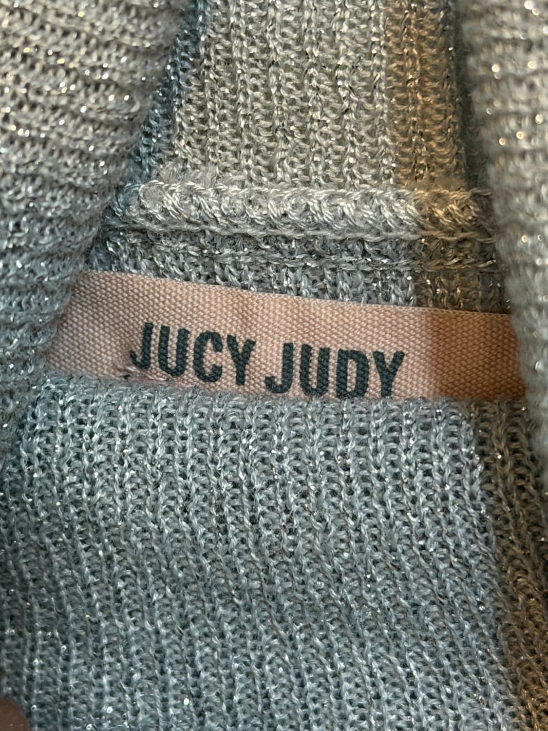 JUCY JUDY 회색 터틀넥 니트 상품이미지3