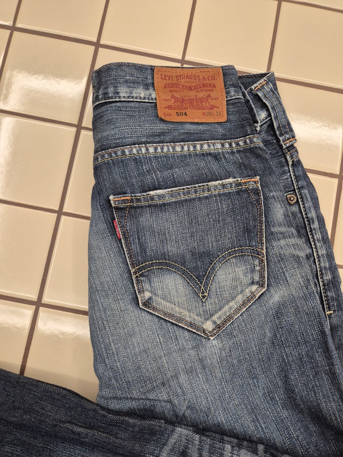 09s 리바이스 504 스트레이트핏 데님 팬츠 상품이미지2