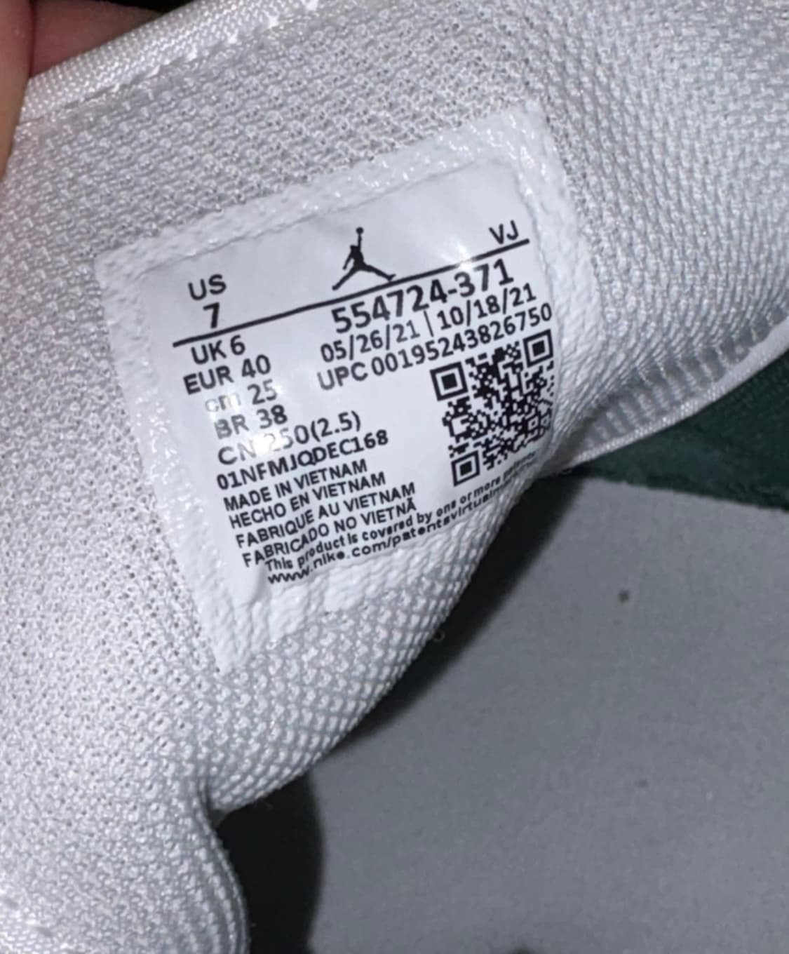 [250] 조던 1 미드 그린 상품이미지4