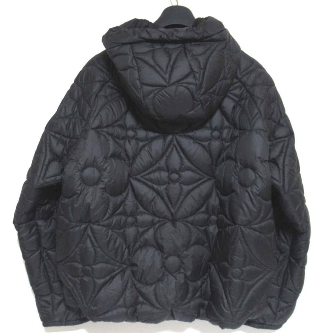 루이비통 플라워 패딩(나야와시님 소개) 50size 상품이미지2