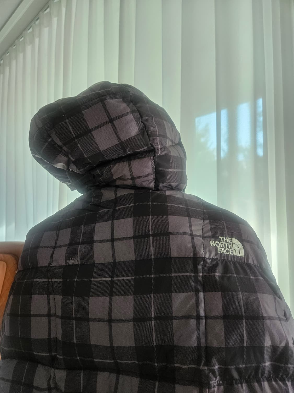 노스페이스 빈티지 패딩케이프 상품이미지3