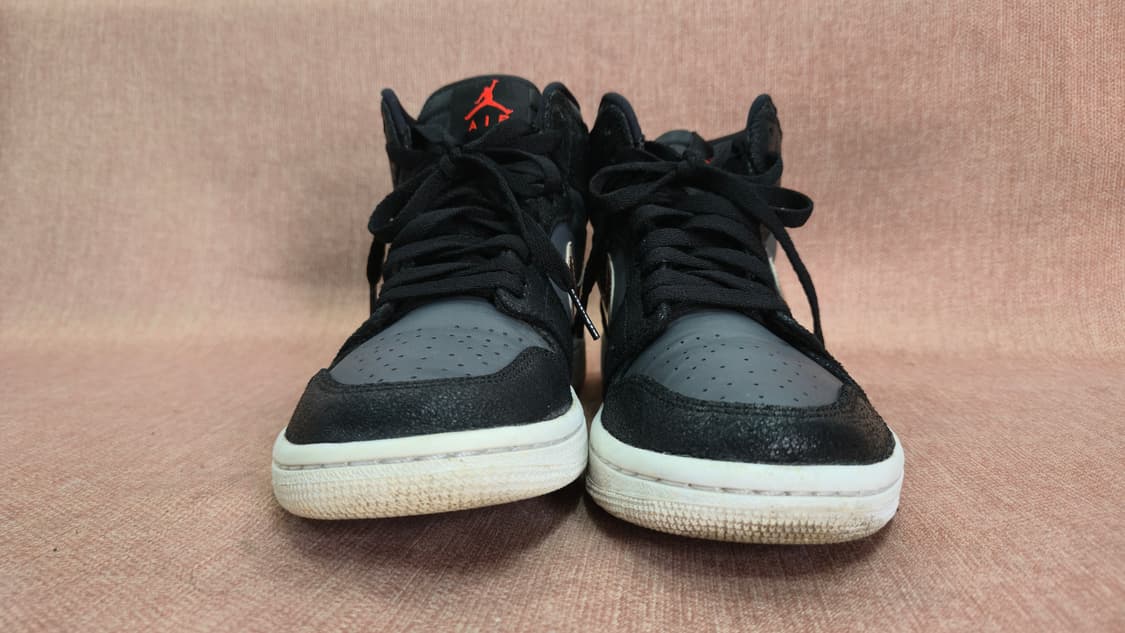 나이키 250mm- 상태최상 에어조던 1 미드 블랙/그레이 상품이미지3