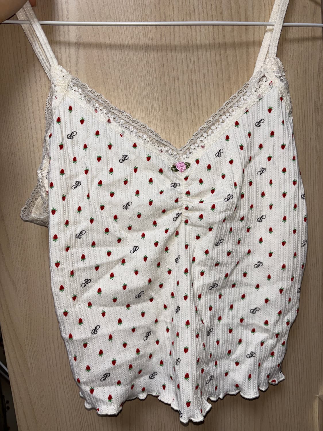 빅토리아 시크릿 딸기 나시탑 상품이미지1