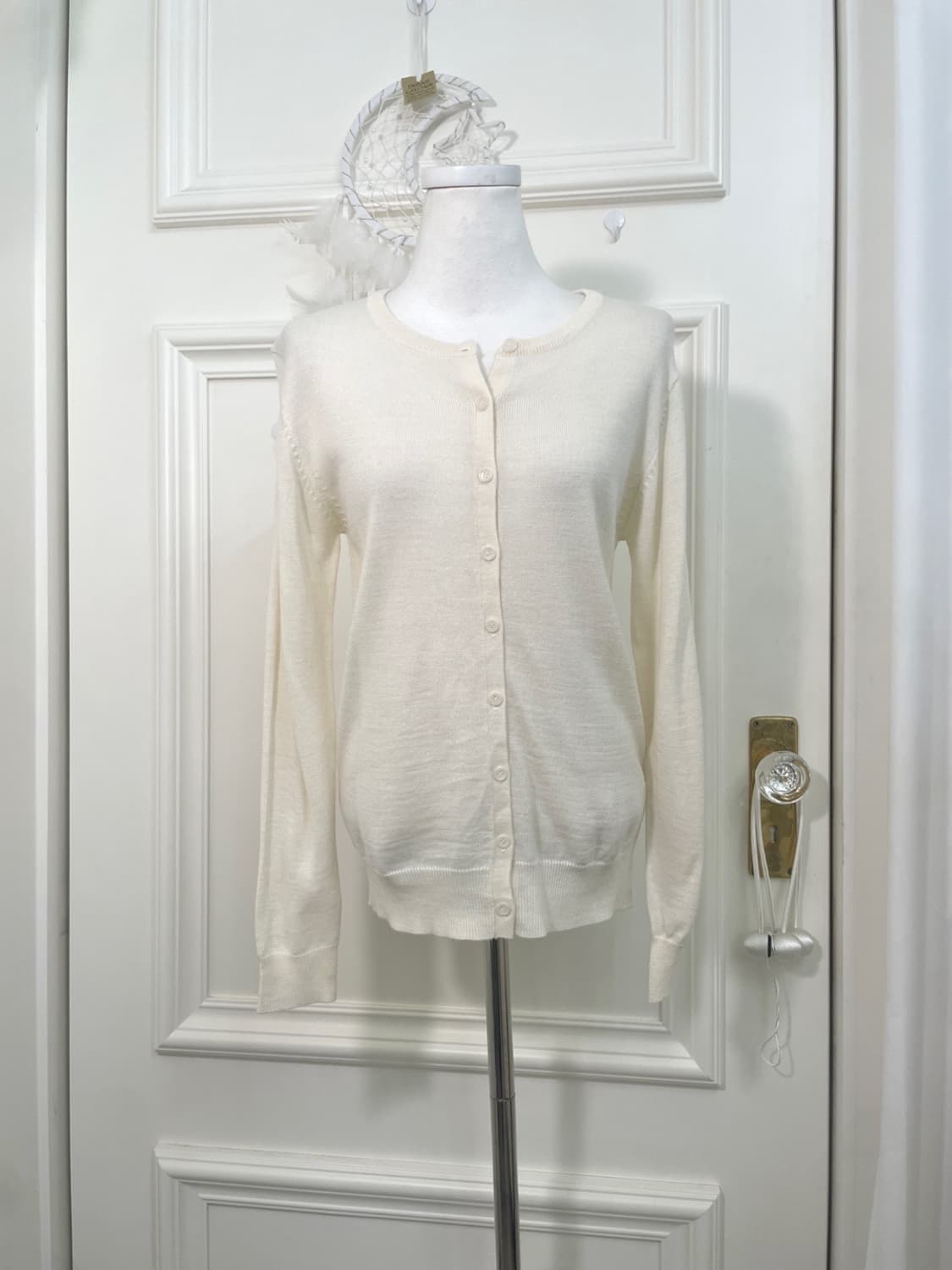 ivory spring basic caridgan(size-M) 상품이미지1