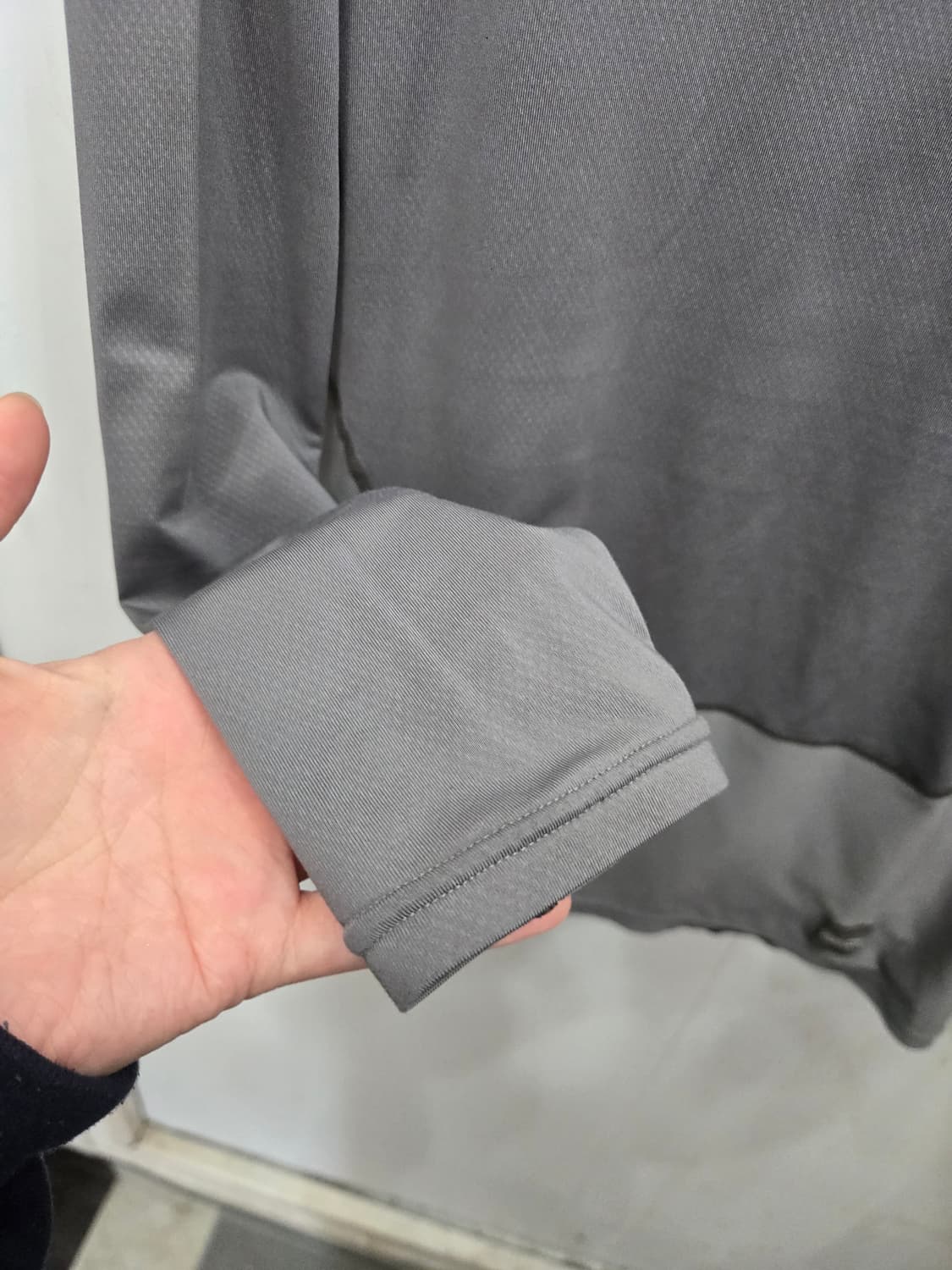 L,100 )) NIKE pro 나이키 긴팔티셔츠! 달라붙는 핏~ 상품이미지3