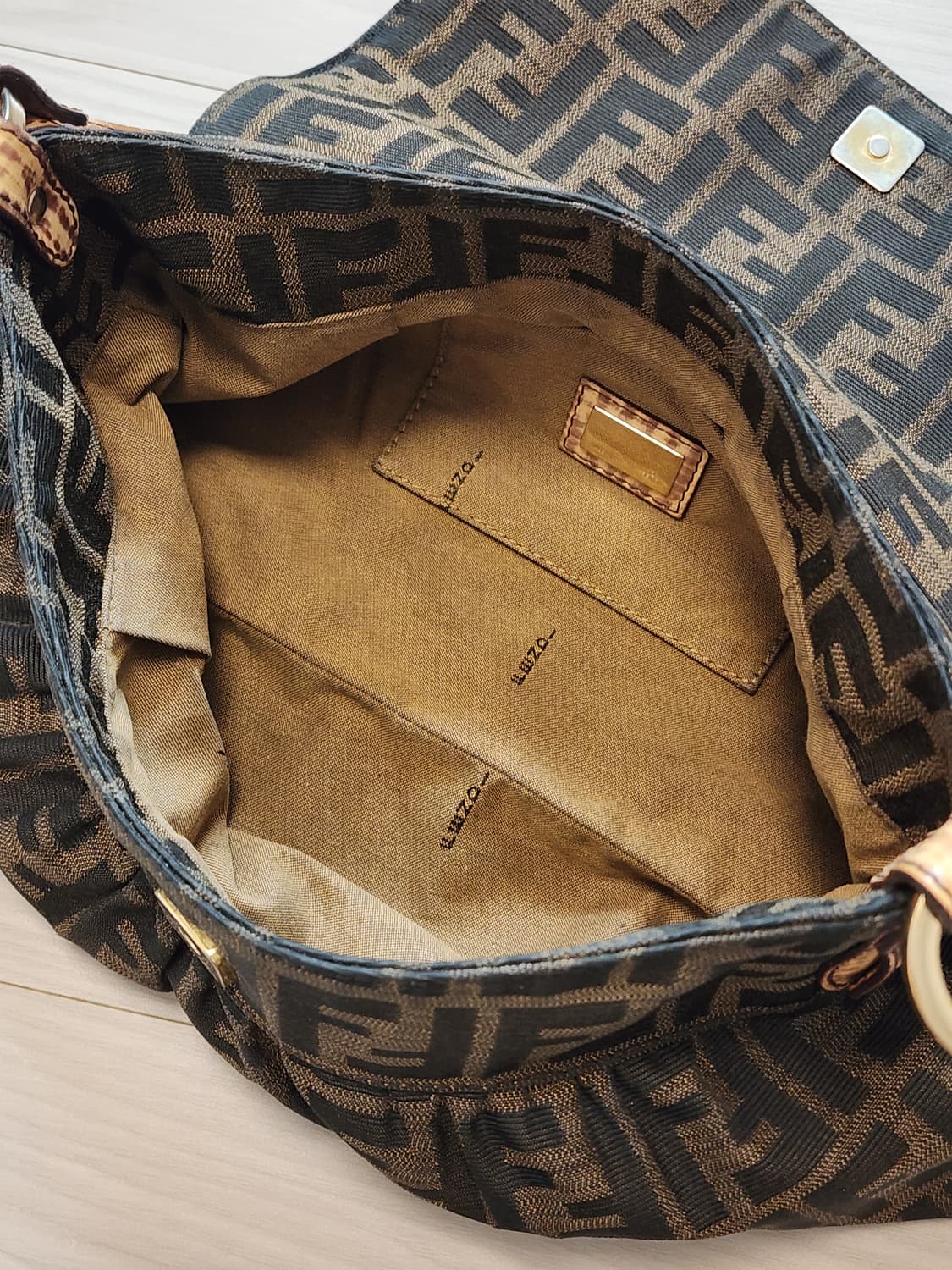 정품 펜디 FF 로고 쉐프 미니 숄더백  상품이미지8