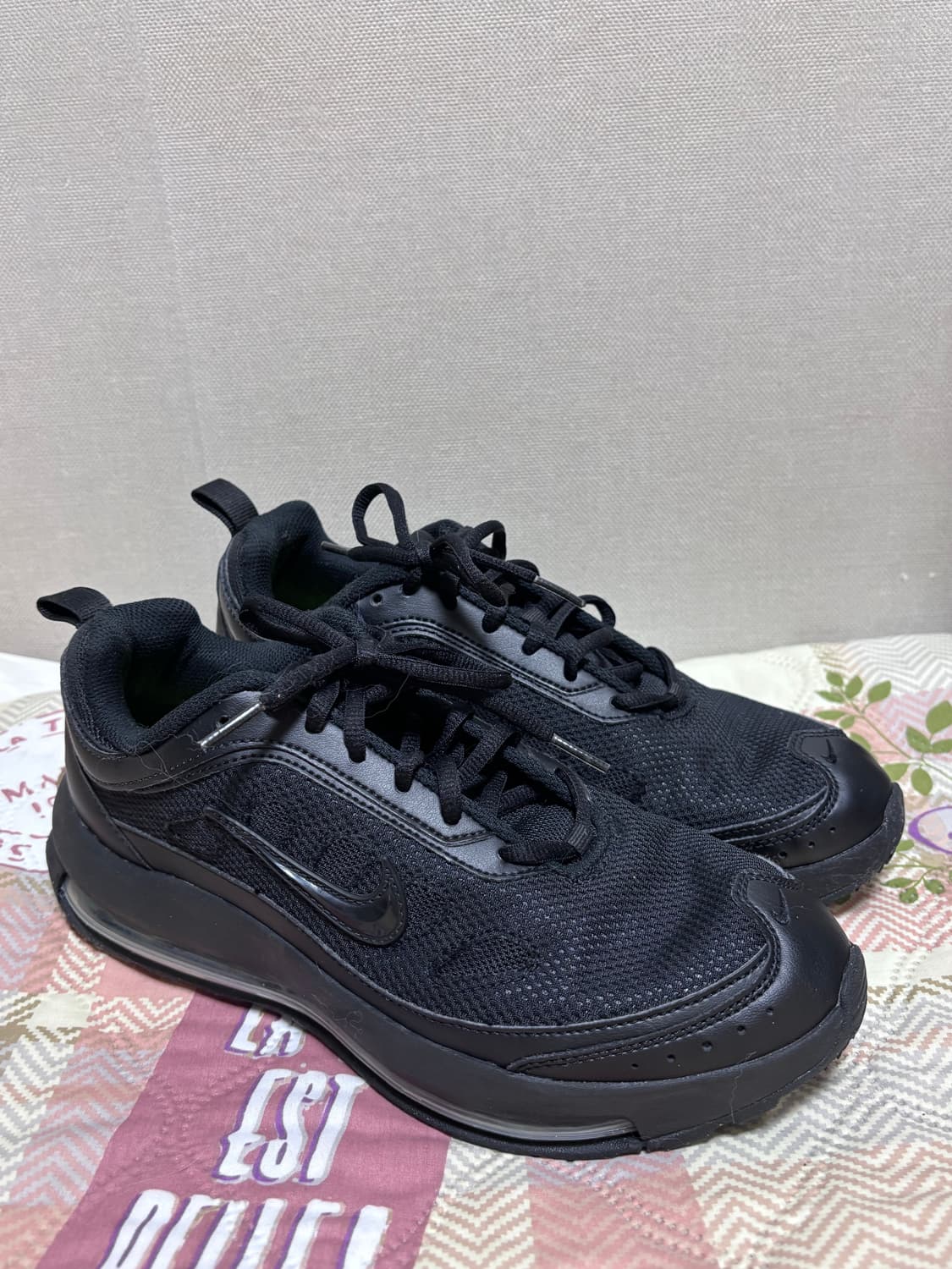 니이키 운동화 팔아요 상품이미지2