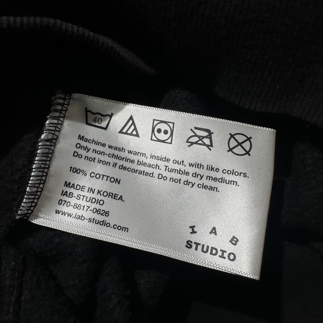 아이앱 스튜디오 백로고 후드 블랙 상품이미지8