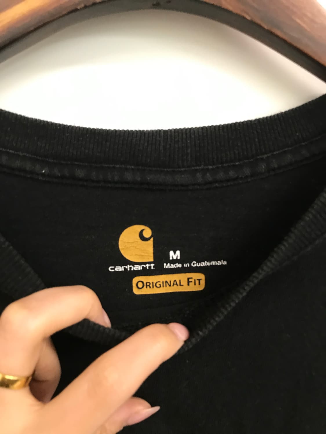 칼하트 자수로고 블랙 롱슬리브 긴팔 티셔츠 상품이미지6