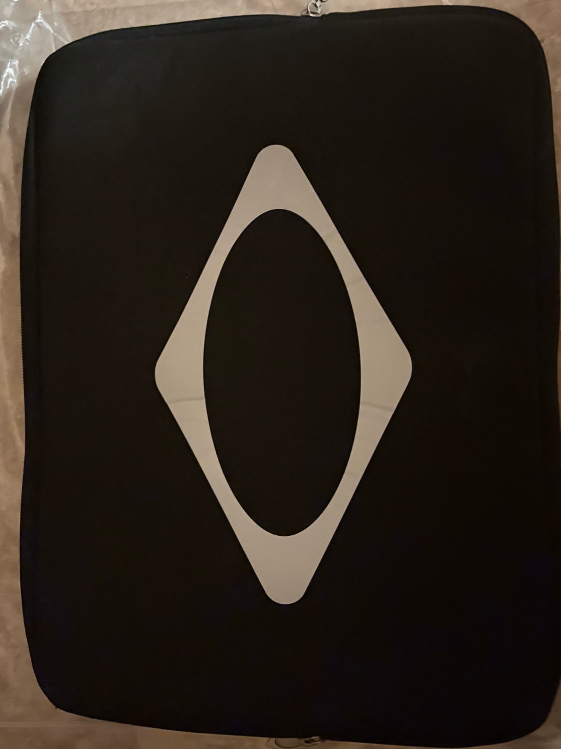 급처ㅜㅜ) 미스치프 롬버스 노트북파우치 M 상품이미지1