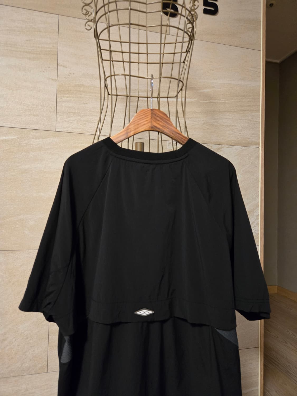 [100/L] 엄브로 남성 반팔 티셔츠 상품이미지6