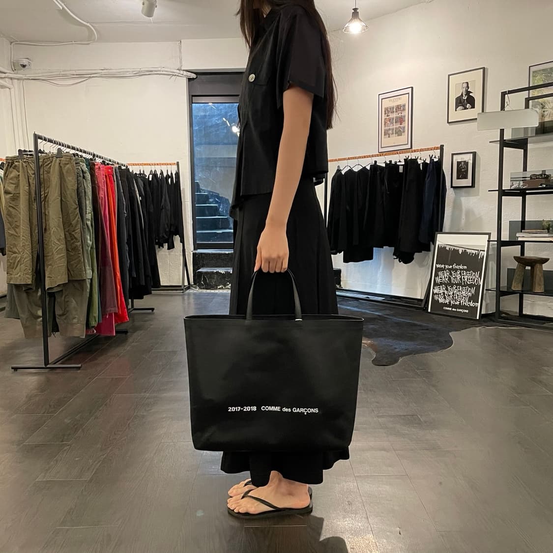 꼼데가르송 레더 토트백 상품이미지3