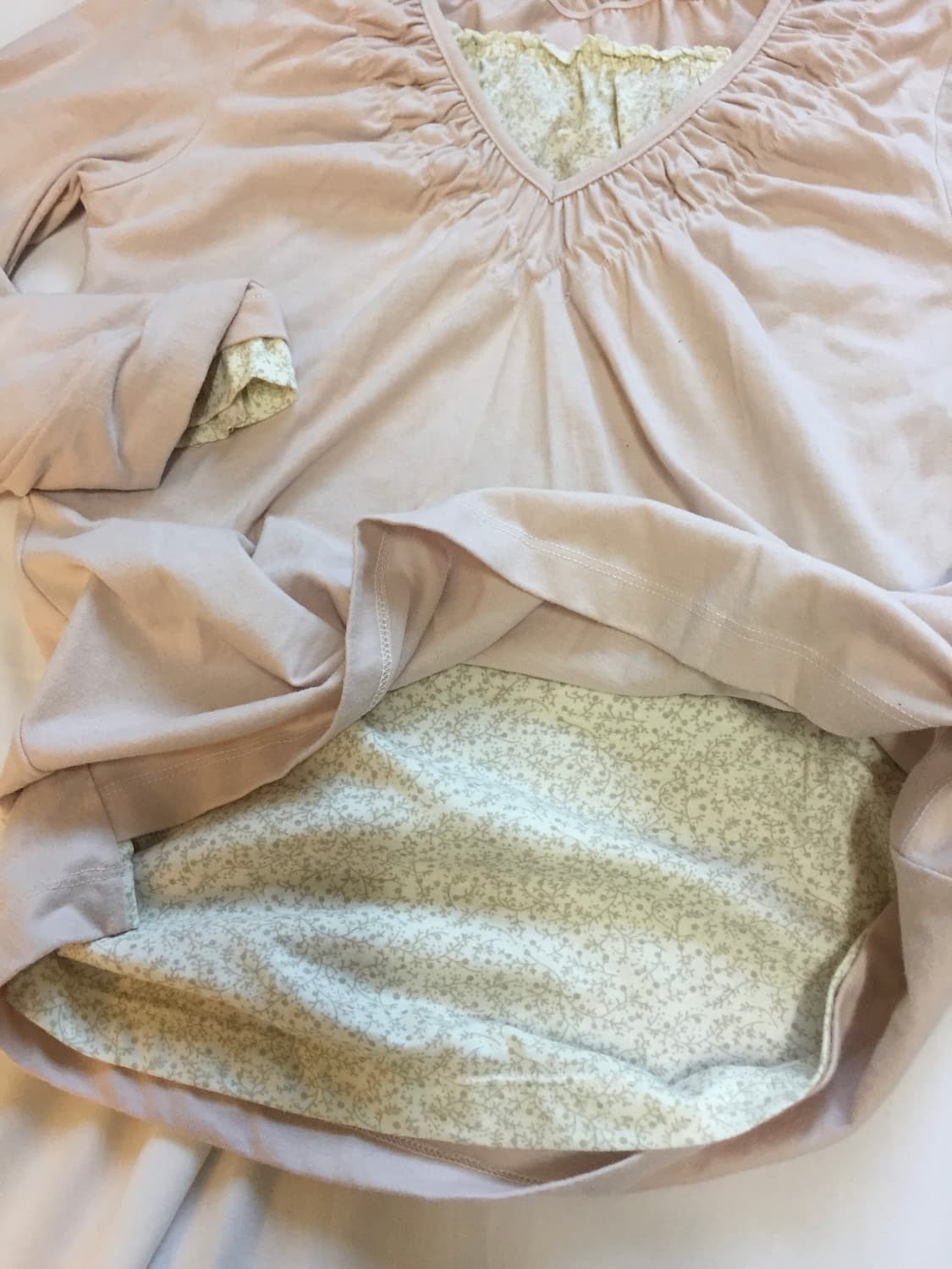 잔꽃 레이어드 셔링 티셔츠 상품이미지4