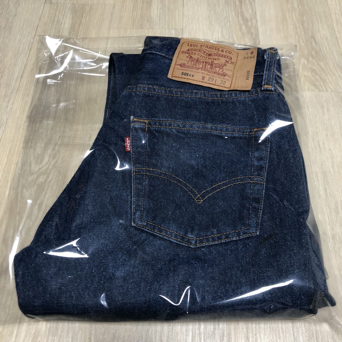 (27) 90's 리바이스 미국제 501xx 스트레이트핏 중청 데님 상품이미지10