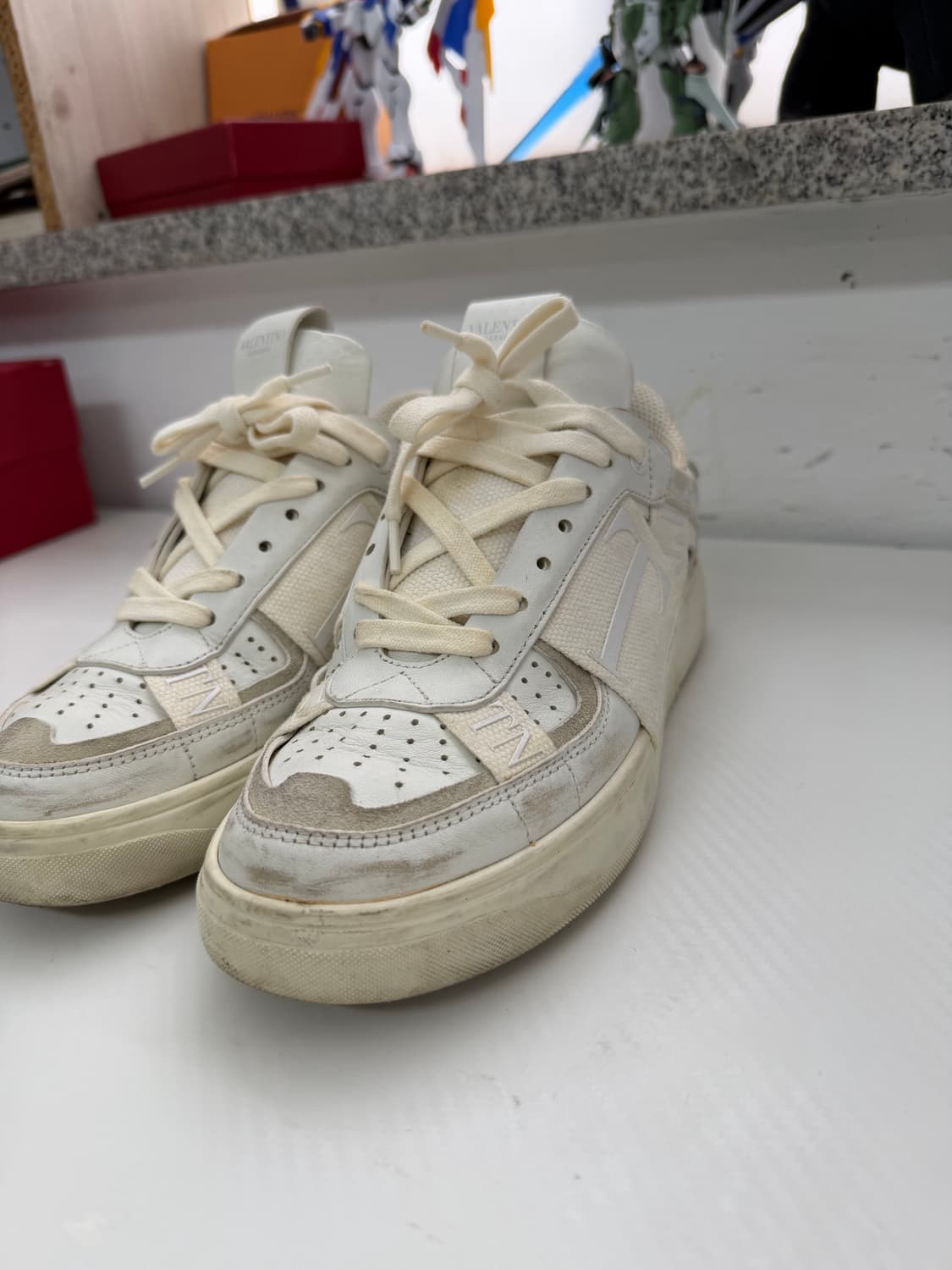 정품) 발렌티노 밴딩 VL7N 스니커즈 36 상품이미지3