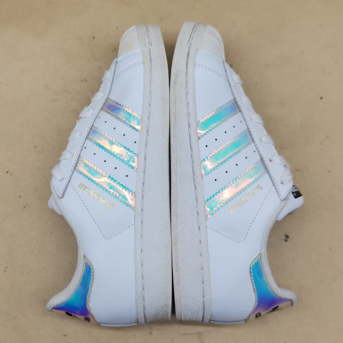 아디다스 슈퍼스타 홀로그램 스니커즈 235 상품이미지5