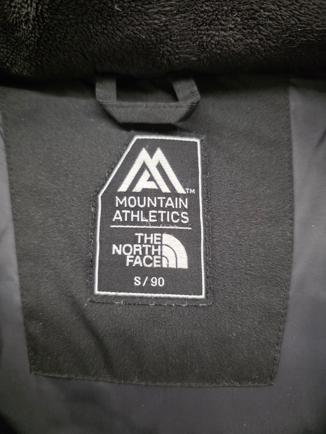 노스페이스 여성 덕다운 롱패딩.
싸이즈 90 상품이미지6