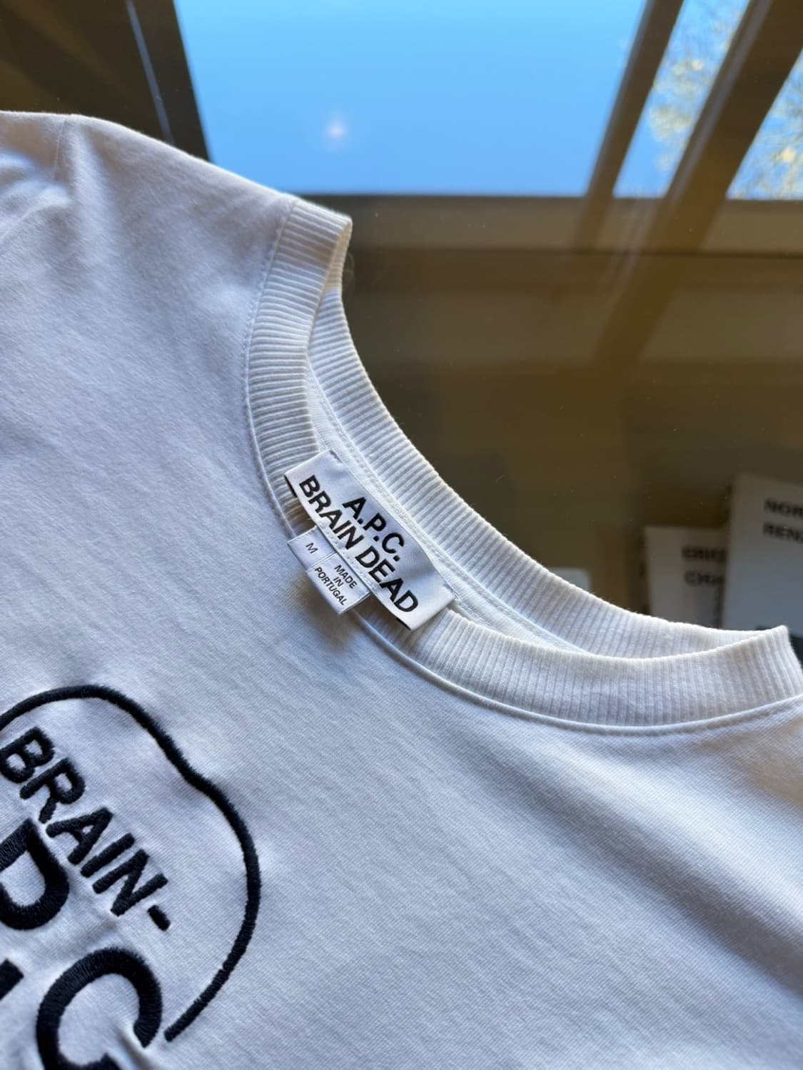 아페쎄 X 브레인 데드 그래픽 티셔츠 100 상품이미지5