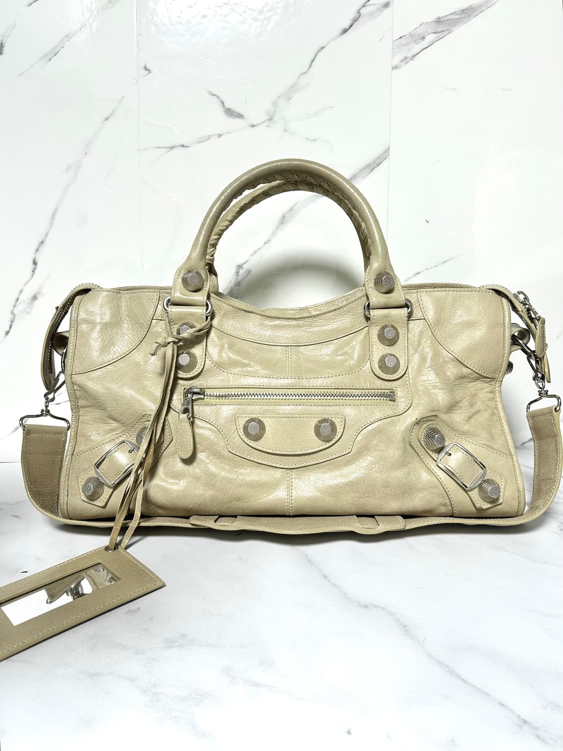 [A 정품] 발렌시아가 시티 모터백 파트타임 아이보리 상품이미지1