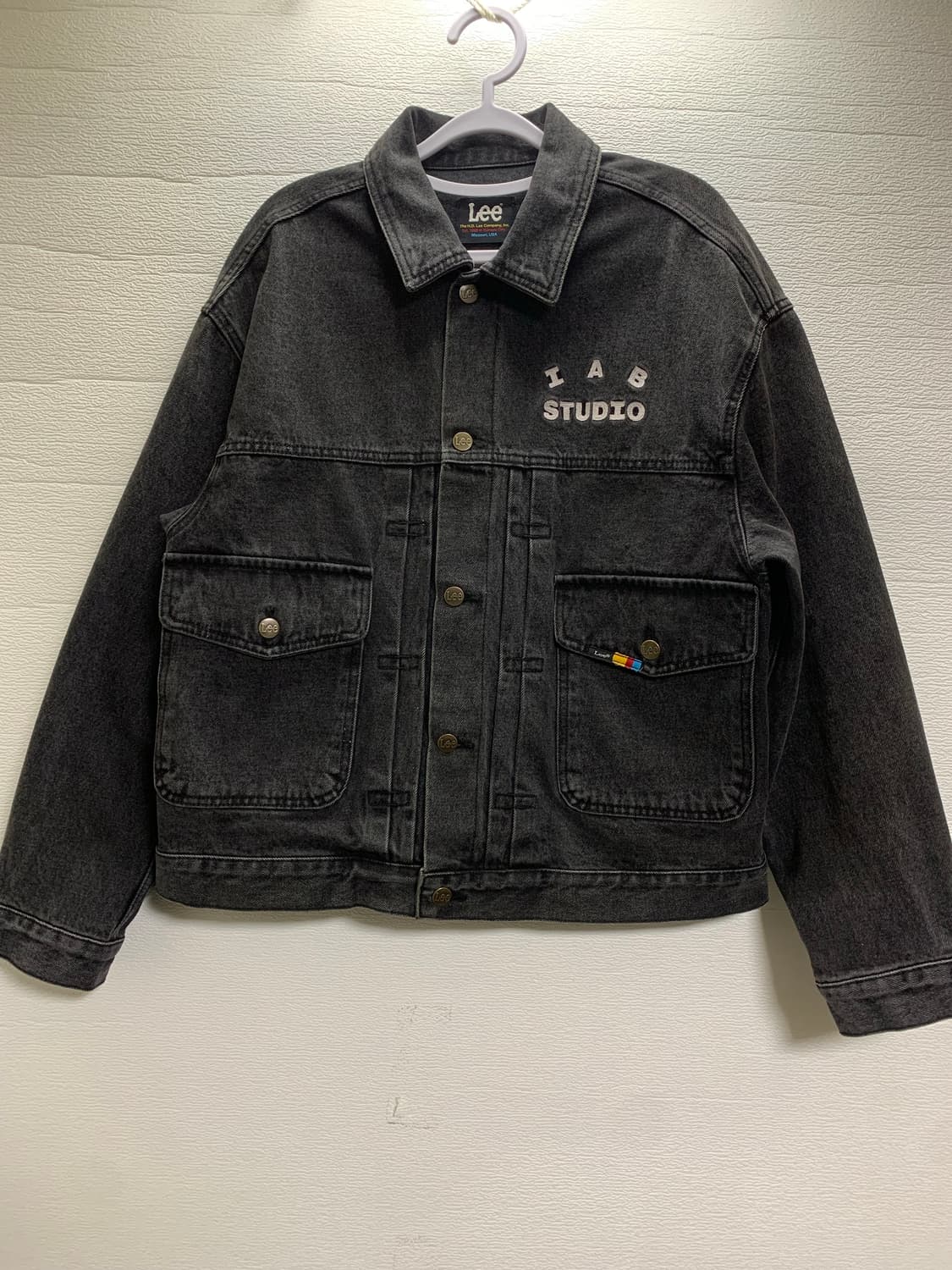 IAB STUDIO x LEE 데님 자켓 블랙 상품이미지2