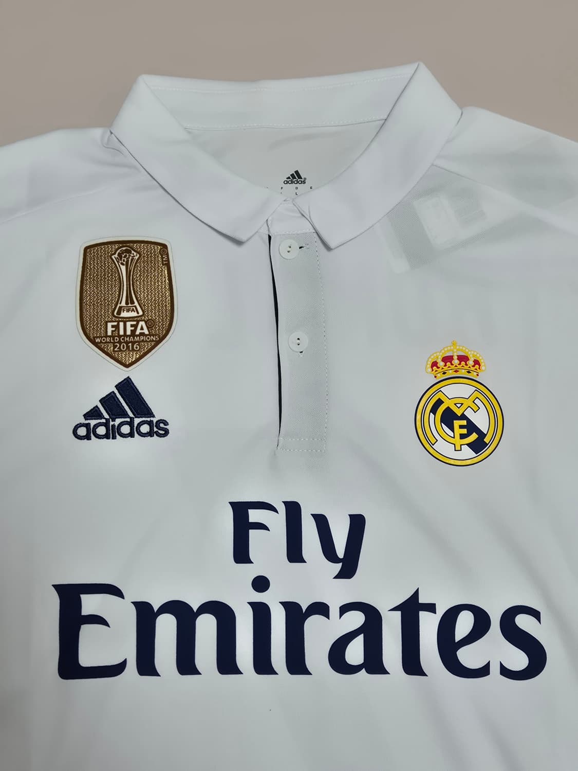 16-17 레알마드리드 홈킷 호날두 긴팔유니폼 L사이즈 레플리카  상품이미지3