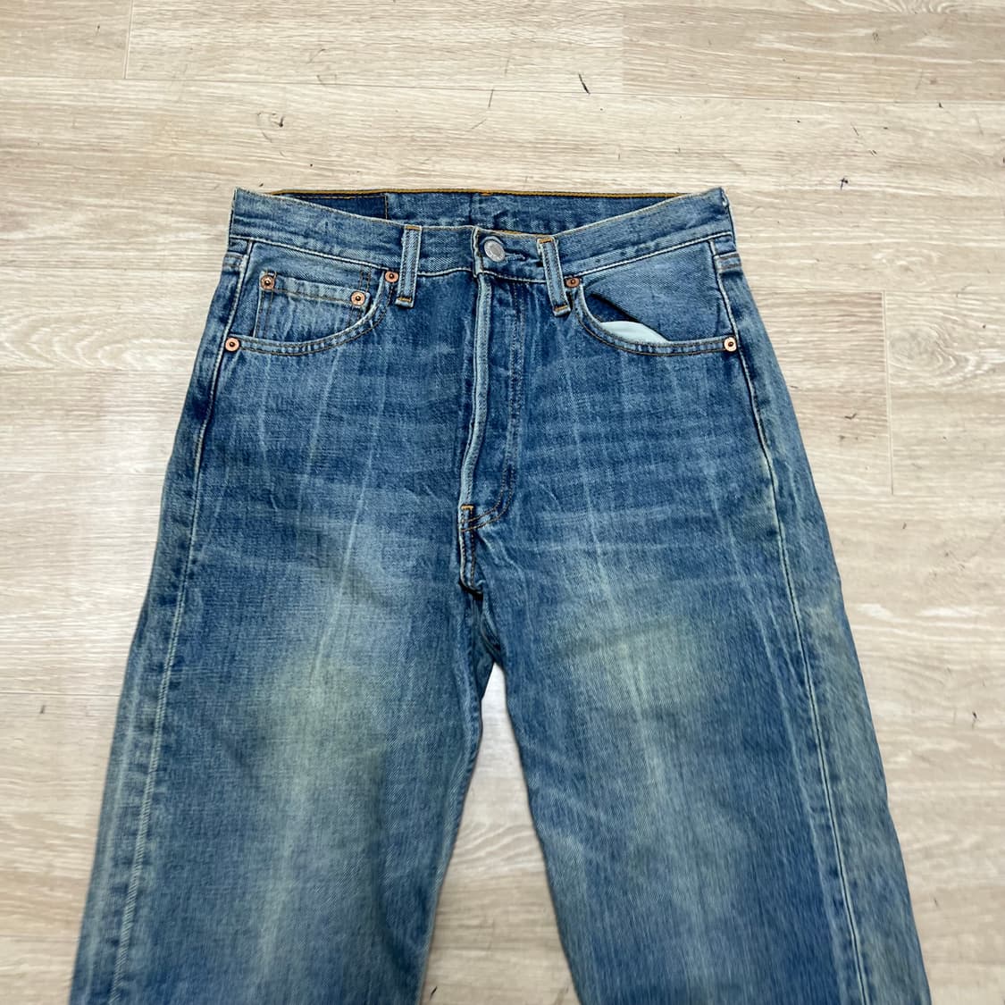 리바이스 501 오리지널 스트레이트 워싱 데님팬츠 청바지 [중청] 29 상품이미지2