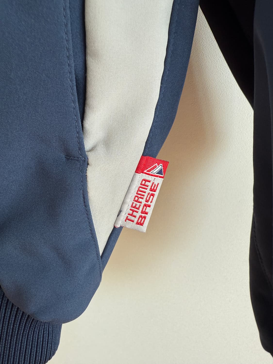 마제스틱(Majestic) 집업 점퍼 상품이미지8