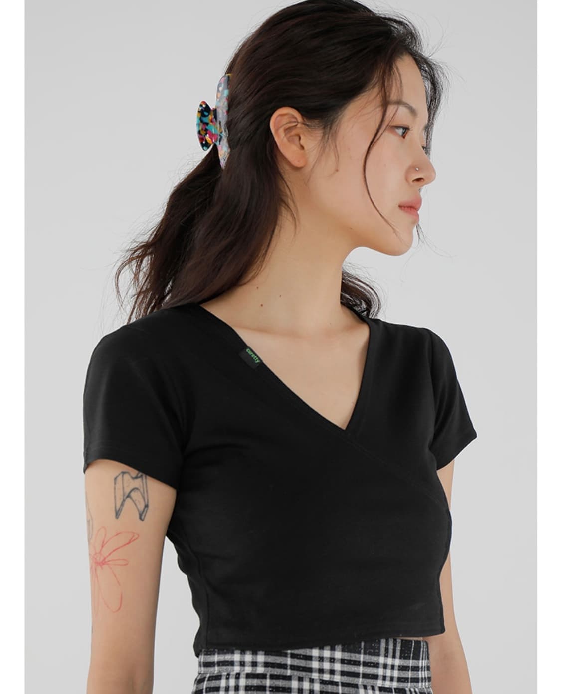 큐리티 크롭티셔츠 C WRAP CROP T SHIRT 상품이미지1