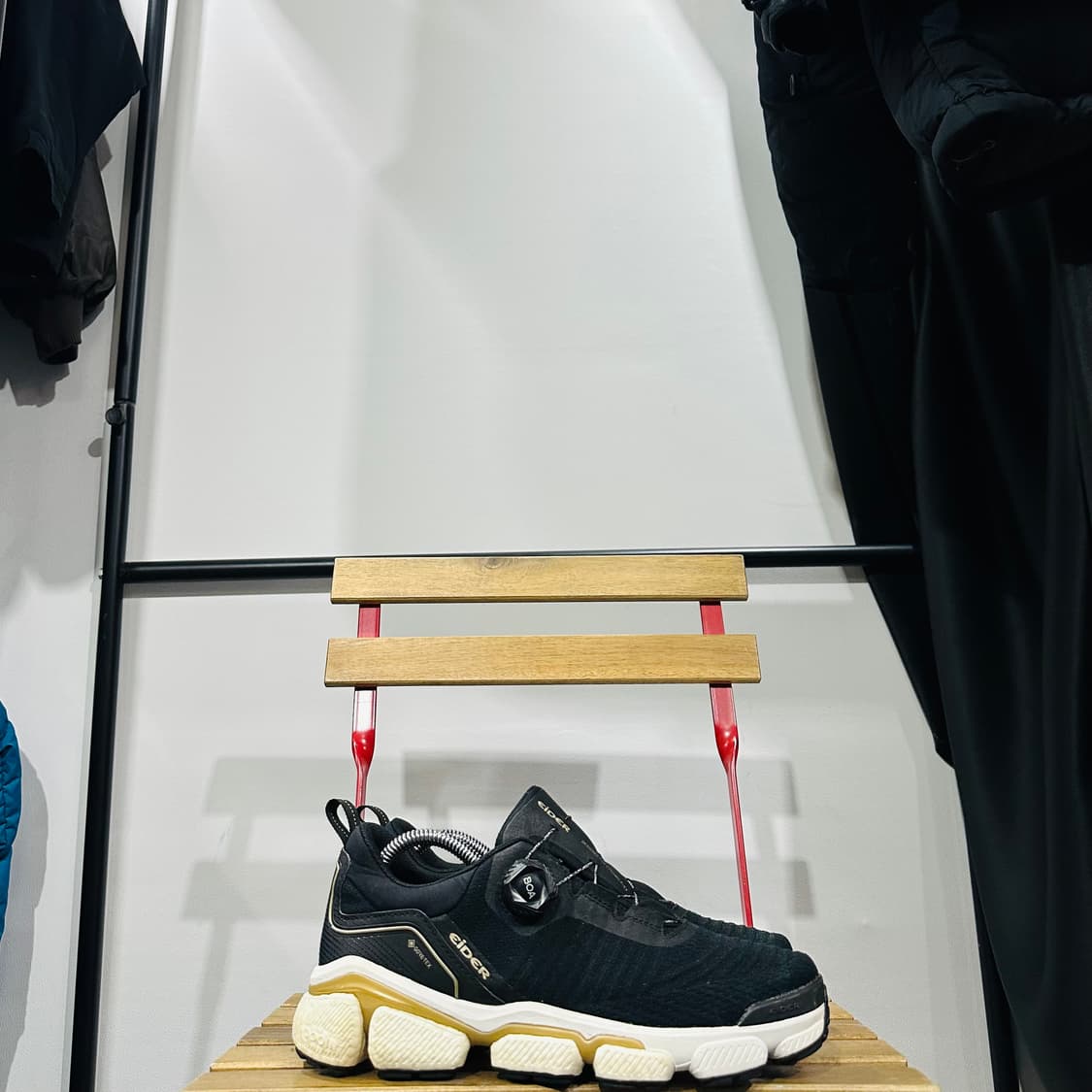 265) 아이더 트레킹화 남성 남자 고어텍스 등산화 퀸텀 블랙 BOA 상품이미지1